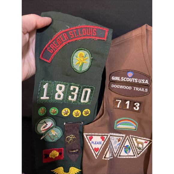 Vintage Girl Scout Green Sash Brownie Vest Patch Lot - Picture 6 of 8